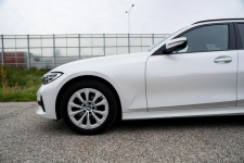 BMW 318i Touring G21, Salon Polska, Bezwypadkowy, Faktura VAT Marża Warszawa - zdjęcie 11