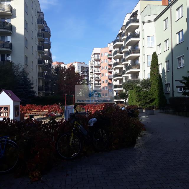 Natolin Pileckiego 60,63m2. 4/5p. windą ładne 2 pokoje! Warszawa - zdjęcie 2