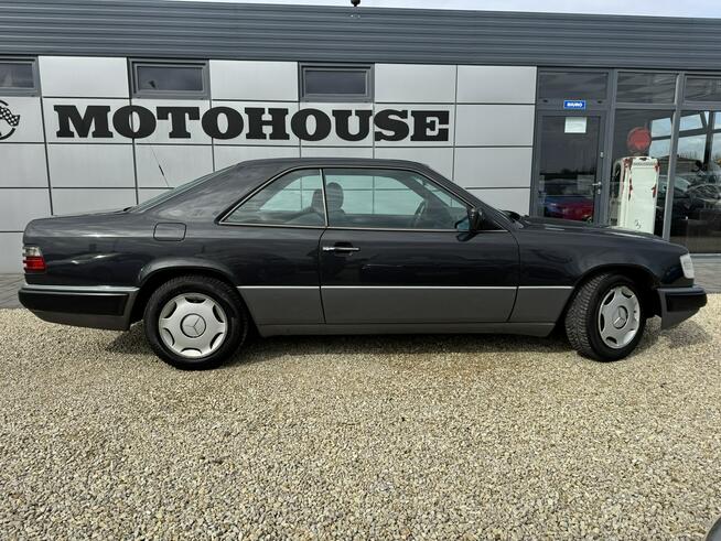 Mercedes E 200 CE klima automat Chełm Śląski - zdjęcie 4