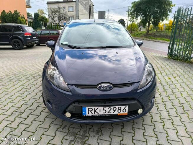 Ford Fiesta 2011 benzyna + gaz, 1388 cm3 Krosno - zdjęcie 1