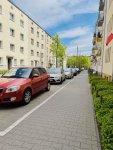 3 pokoje, cegła, spokojna ulica.