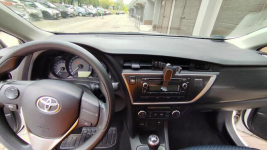 Toyota Auris - stan super Ursus - zdjęcie 3