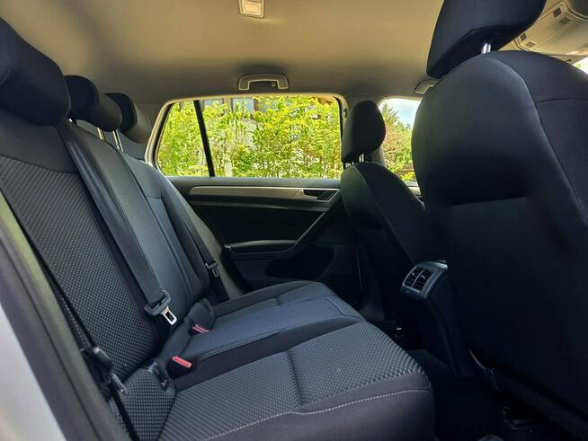 Volkswagen Golf LIFT HB 1.6TDI 115KM 2018r PL SALON, LED, Navi Tychy - zdjęcie 11