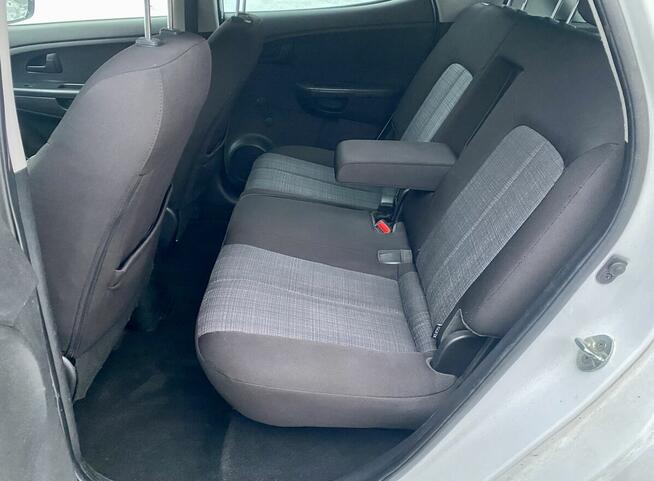 KIA VENGA - Salon Polska - Serwis - Bezwypadkowy - 1.4 CRDI Legionowo - zdjęcie 11