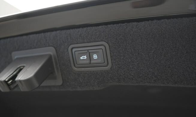 Audi A8 50 TDI Quattro  HDMatrix B&amp;O ACC Oś skrętna HeadUp Kielce - zdjęcie 12