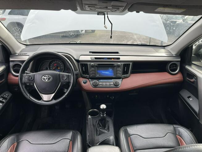 Toyota RAV-4 Prestige 4x4 Skóra Kamera Podgrzewanie 152KM Gliwice - zdjęcie 9