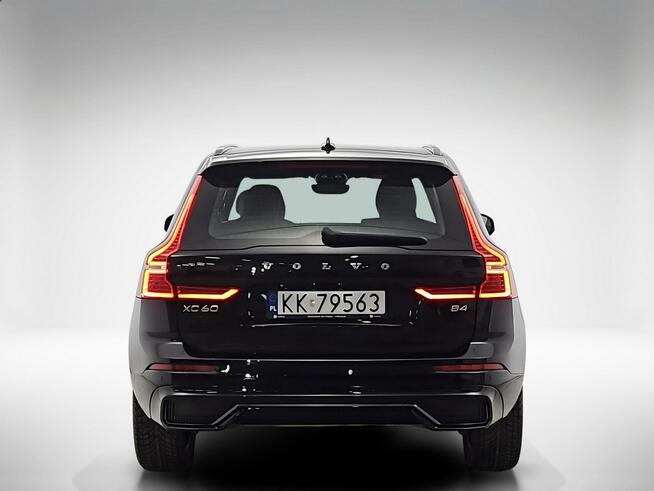 Volvo XC 60 B4 D Plus Dark aut ! Z Polskiego Salonu ! Faktura Vat ! Warszawa - zdjęcie 4