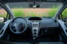 Toyota Yaris Krajowy Czujniki parkowania FV23% Bezwypadkowy Kraków - zdjęcie 9