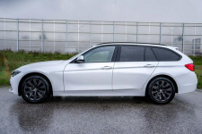 BMW 320d xDrive Touring, Salon PL, Bezwypadkowy, dod. komplet kół Warszawa - zdjęcie 10
