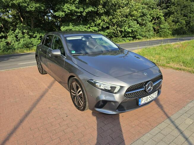 Mercedes A180 1,3 benzyna automat bardzo niski przebieg 13 tyś km ! Cielcza - zdjęcie 10
