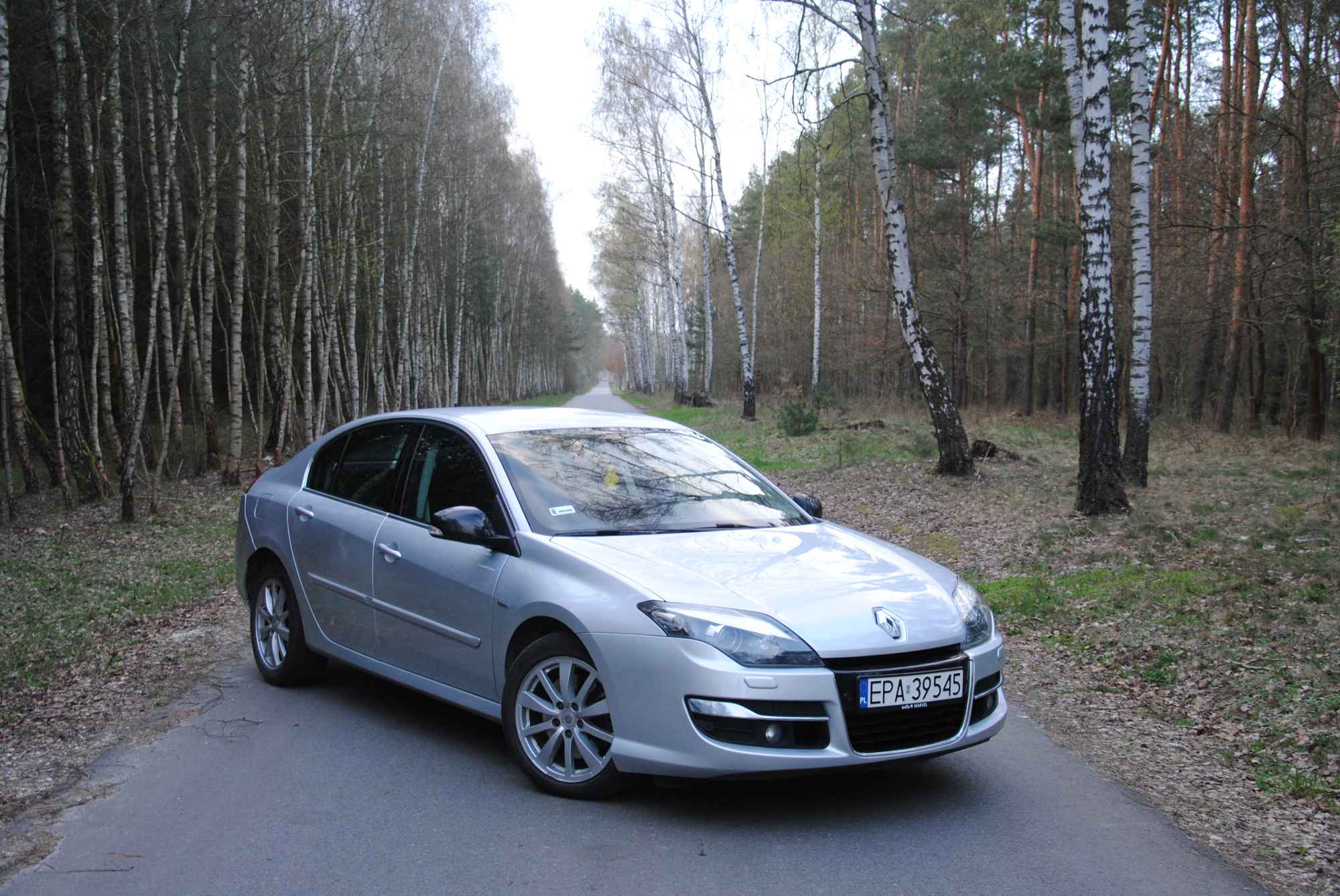 Renault Laguna 2.0 dCi Bose Edition. salon Polska. 2 komplety opon Lutomiersk - zdjęcie 1