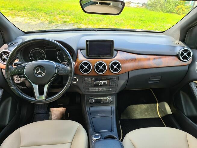 Mercedes-Benz B 250 Benzyna Automat Skóry Pakiet AMG Olsztyn - zdjęcie 12