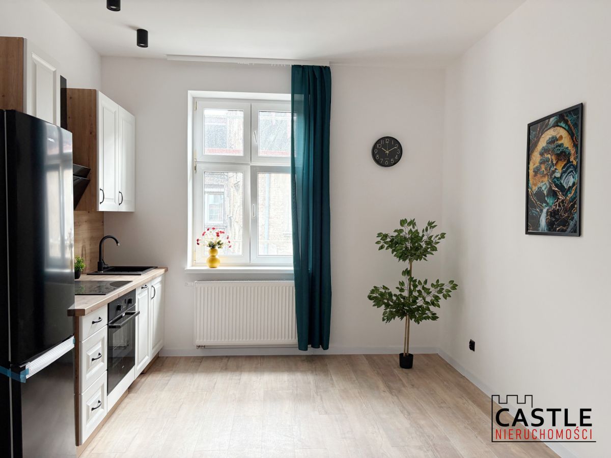 Idealne pod inwestycję lub na start - 2 pokoje, ba Nowe Miasto - zdjęcie 1