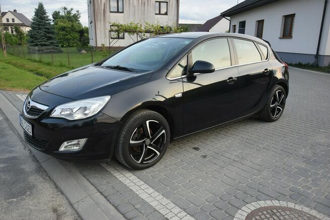 Opel Astra 1.4TB Klima/ 2 Kpl Kół/ 140 Tys Km/ Sprowadzony Majdan Sieniawski - zdjęcie 7