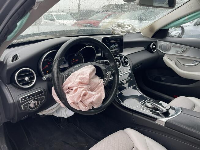 Mercedes C 400 4Matic Automat Podgrz. Skóra Panorama Pamięć 333KM Gliwice - zdjęcie 6
