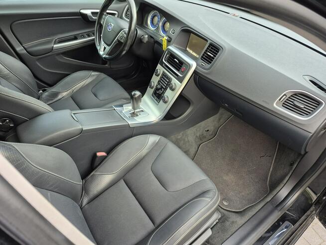 Volvo S60 navi xenon kamera automat r-design skóra 5 cilndry Drelów - zdjęcie 10