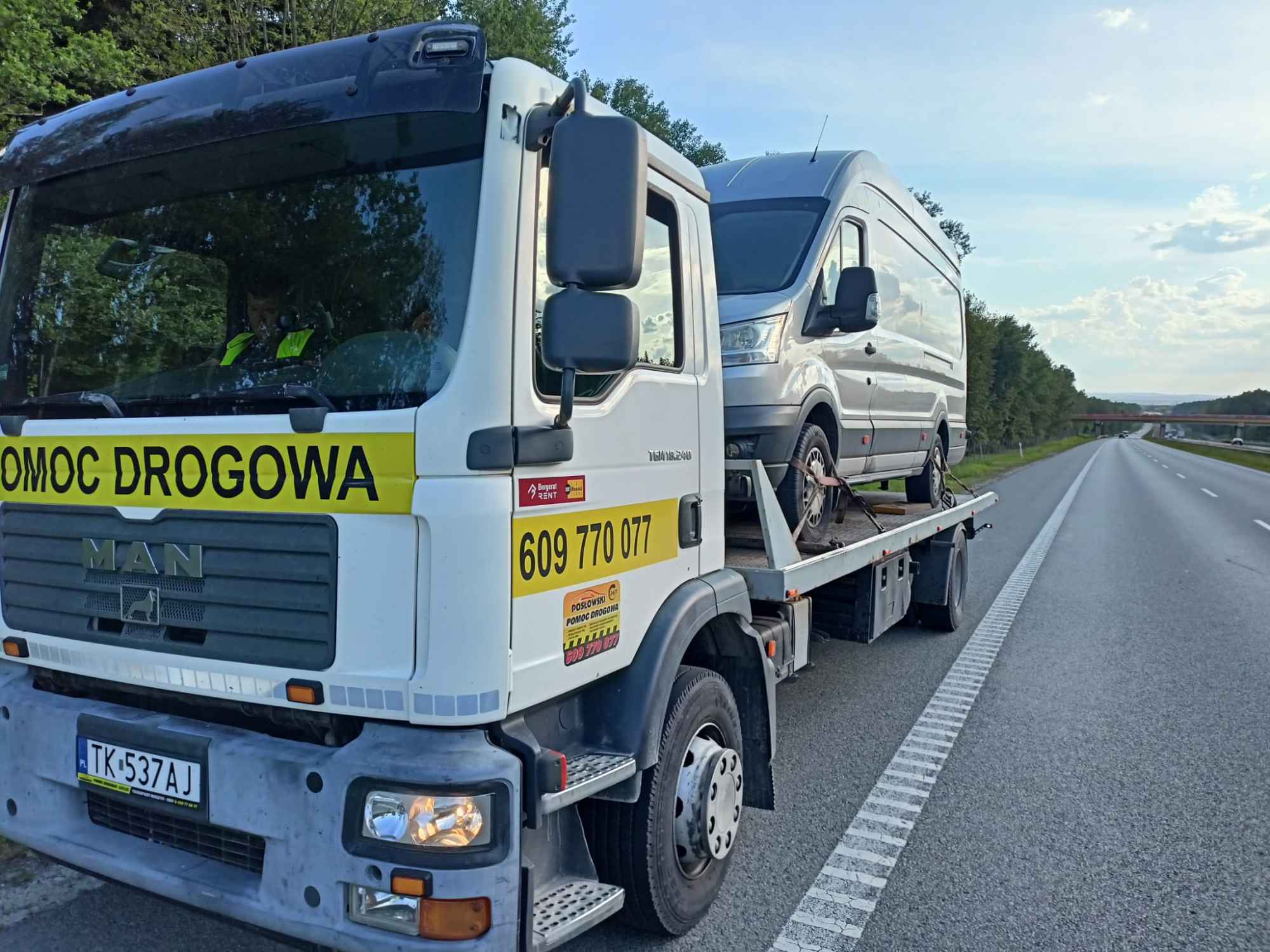 Pomoc drogowa KIELCE Transport HDS Wymiana kół TIR 24/7 Kielce - zdjęcie 4