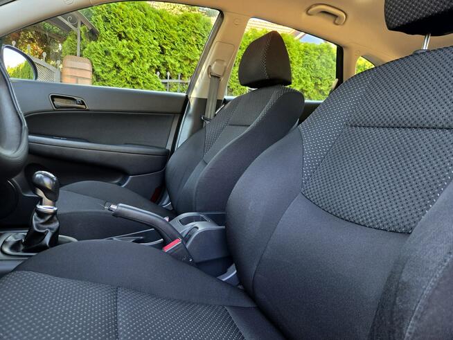 Hyundai i30 HB 1.6CRDI 90KM 2011r Klima, Długie Opłaty Tychy - zdjęcie 10