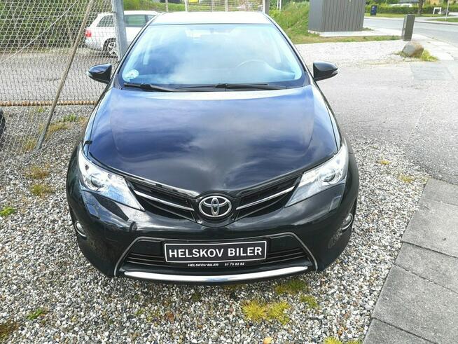 Toyota Auris Sadlno - zdjęcie 1