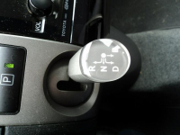 sprzedam ładną TOYOTE Prius z 2008r  1.5 HYBRYDA+benz 80KM udziela.GW Lublin - zdjęcie 12