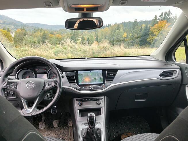 Opel Astra Sports Turner 1.6 2019 Bielsko-Biała - zdjęcie 6