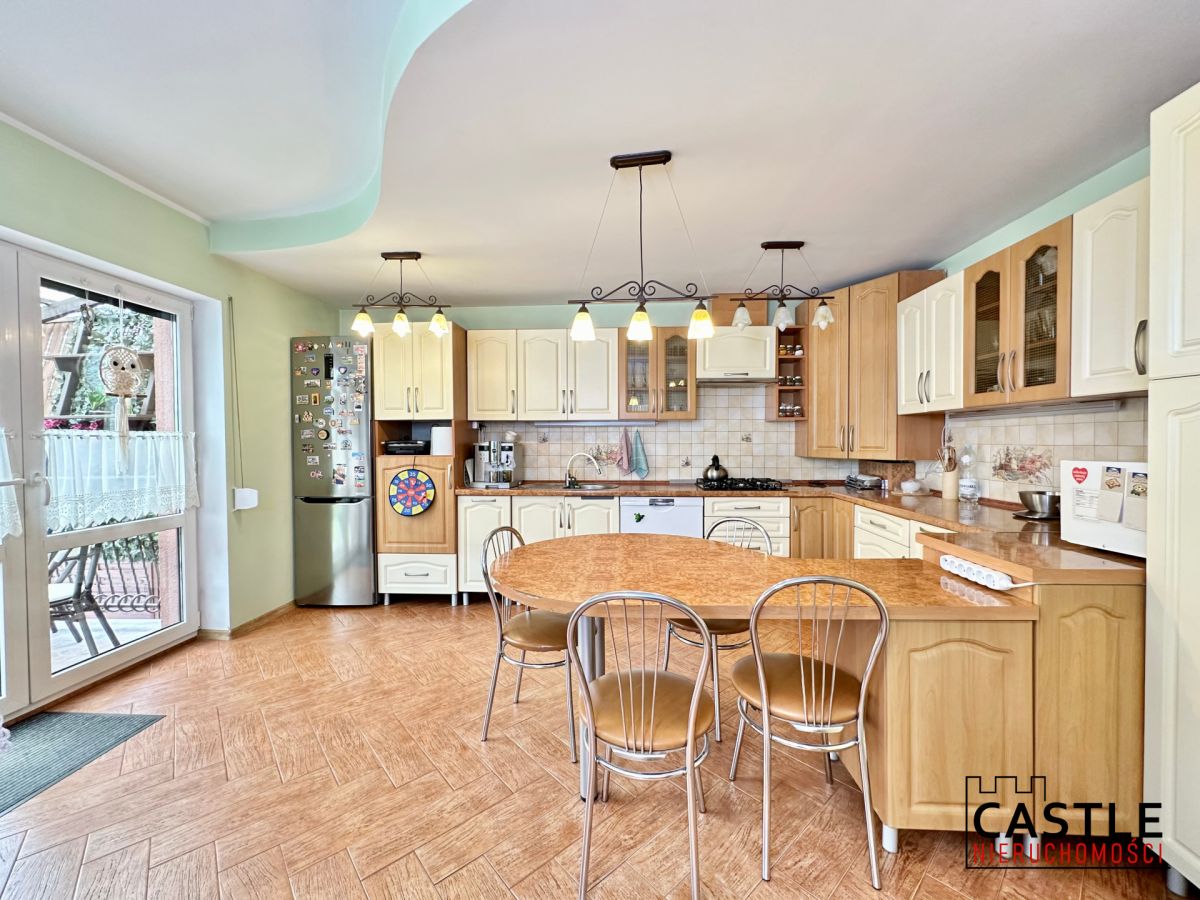 Dom z lokalem pod własną działalność blisko natury Pobiedziska - zdjęcie 4