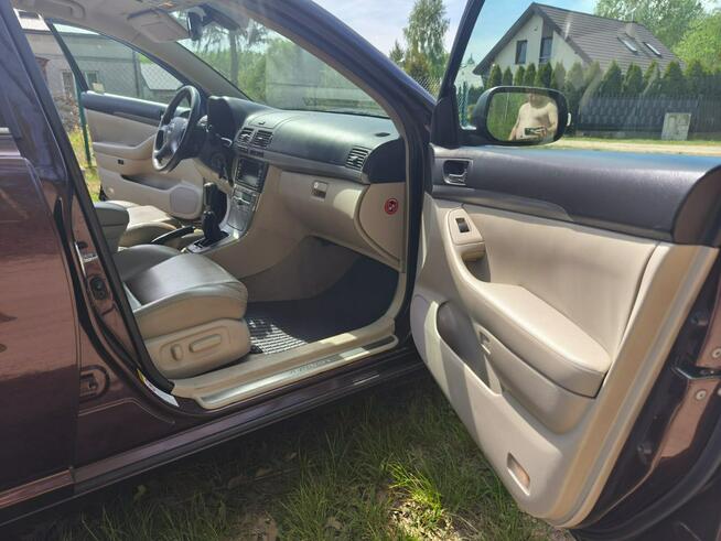 Toyota Avensis 2008r. 2,0 Benzyna 147KM Klima Skóry Navi AluFelgi Warszawa - zdjęcie 6