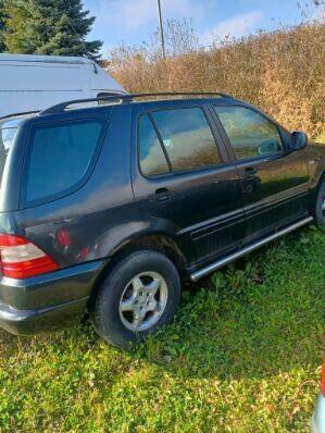 mercedes benz ML 320 Sandomierz - zdjęcie 4