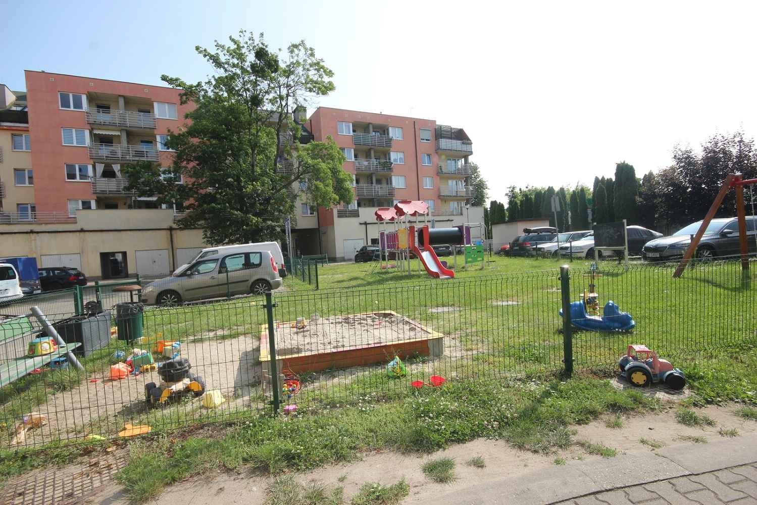 2 Miejsca Postojowe (22m2) okolice Placu Kromera (Wrocław) Psie Pole - zdjęcie 11