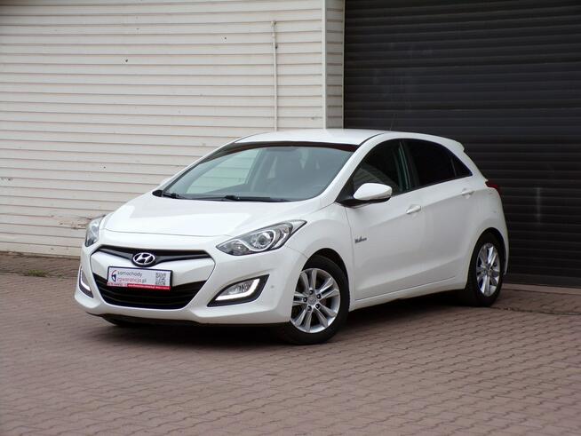 Hyundai i30 Kamera /Led /NAVI /Klimatronic /1,6 /135KM /2015 Mikołów - zdjęcie 9