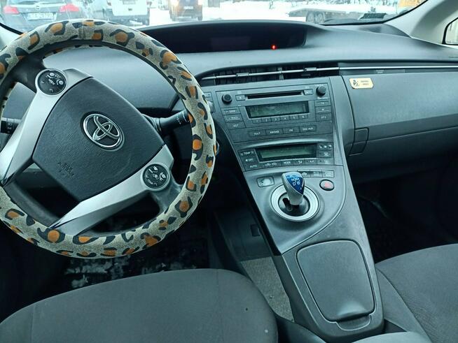 Toyota Prius 1.8 Hybrid 10r Automat Tarnów - zdjęcie 7