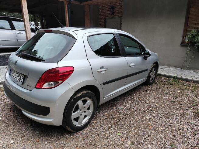 Peugeot 207 1.4 benzyna 2010r. Komplet opon okazja! Bochnia - zdjęcie 10