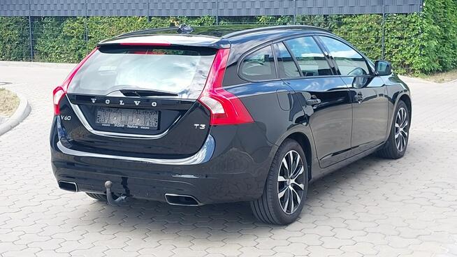 V60 2.0 Linje Svart 152KM NAVI skóra FULL LED  bezwypadek SERWIS 2018 Tychy - zdjęcie 2