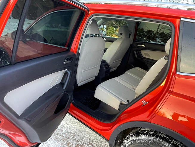 Volkswagen Tiguan Allspace 2.0 benzyna, 7-osobowy, bog Żeleźniki - zdjęcie 9