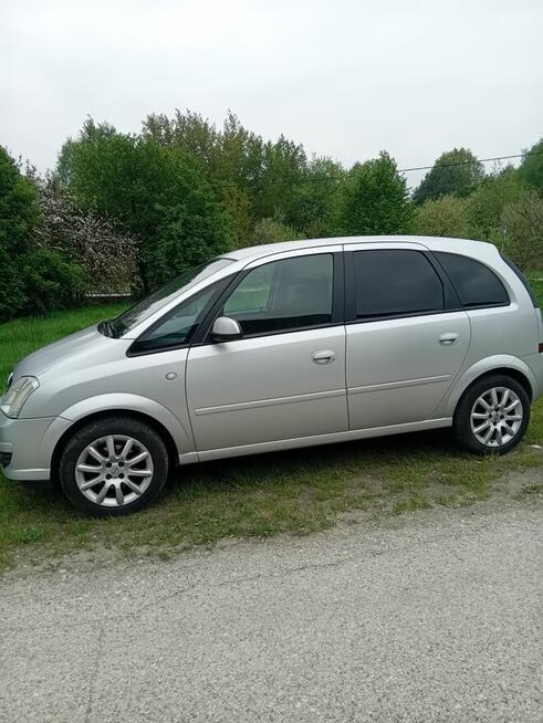 Opel Meriwa Kielce - zdjęcie 1
