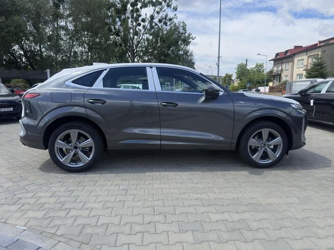 Audi Q3 TFSI 150 KM S tronic Pakiet Tech plus Radom - zdjęcie 6
