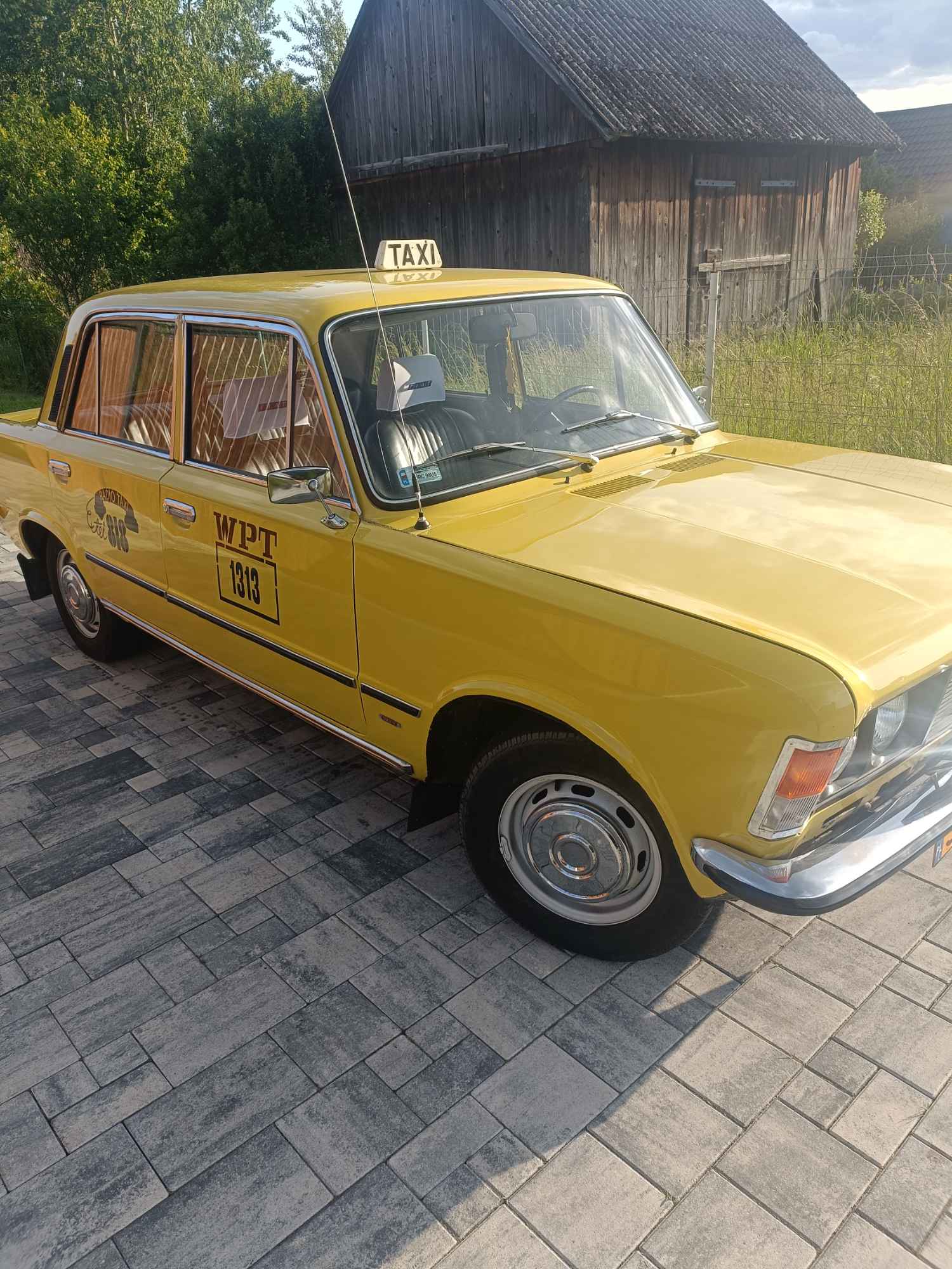 Wynajem klasyka Fiat 125p Zachełmie - zdjęcie 4