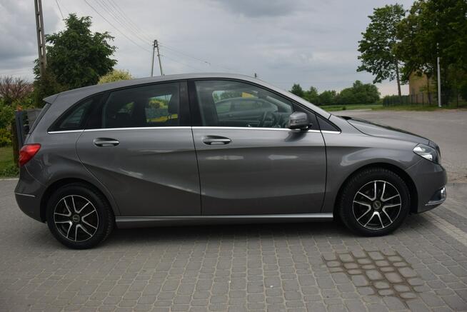 Mercedes B 180 1.5D Navi PDC Klimatronik Grzane Fotele Sprowadzony Tarnogród - zdjęcie 12