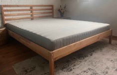 TARVA rama łóżka, sosnaLuröy, 160x200 cm - IKEA + materac