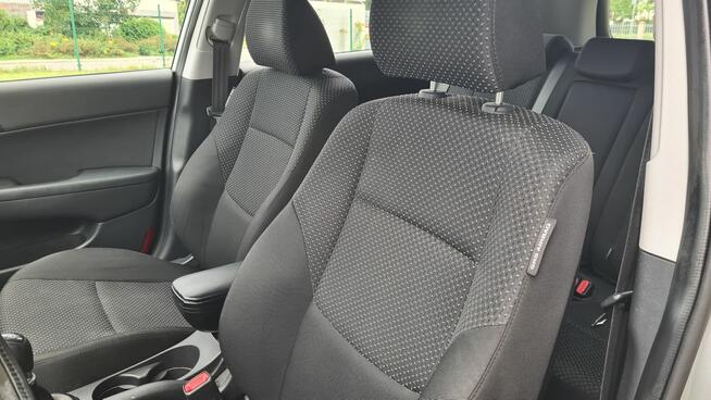 Hyundai I30 1,4 benzyna Niski przebieg Salon Polska Olsztyn - zdjęcie 8