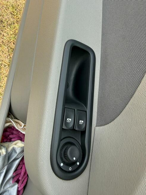 Renault Twingo II edycja Bełchatów - zdjęcie 11