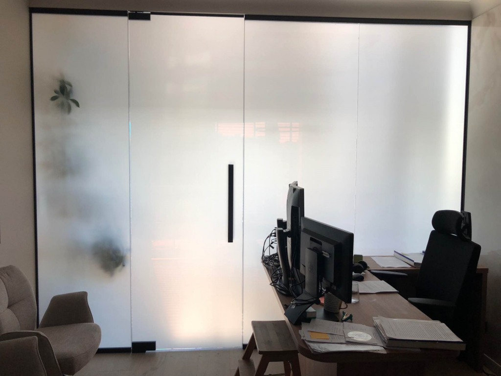 Ścianki Szklane z folią na pilota - mleczny, grafit, czarny Zielona Góra - zdjęcie 2