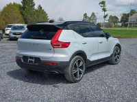 Volvo XC 40 AWD / T5 R-Design / Wrocław - zdjęcie 6