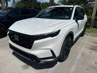 Honda CR-V Bogata wersja wyposażenia / AWD / niski przebieg