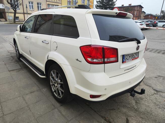 Fiat Freemont 2.0 2014 r. Lounge Chojnice - zdjęcie 5