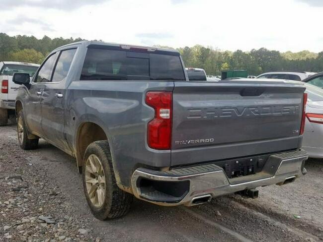 Chevrolet Silverado 2019, 5.3L, 4x4, po gradobiciu Warszawa - zdjęcie 3