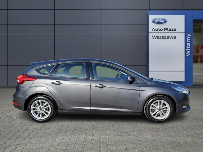 Ford Focus 1,0EcoBoost 125KM rej. 2017 Trend Gold - gwarancja GB41641 Warszawa - zdjęcie 6