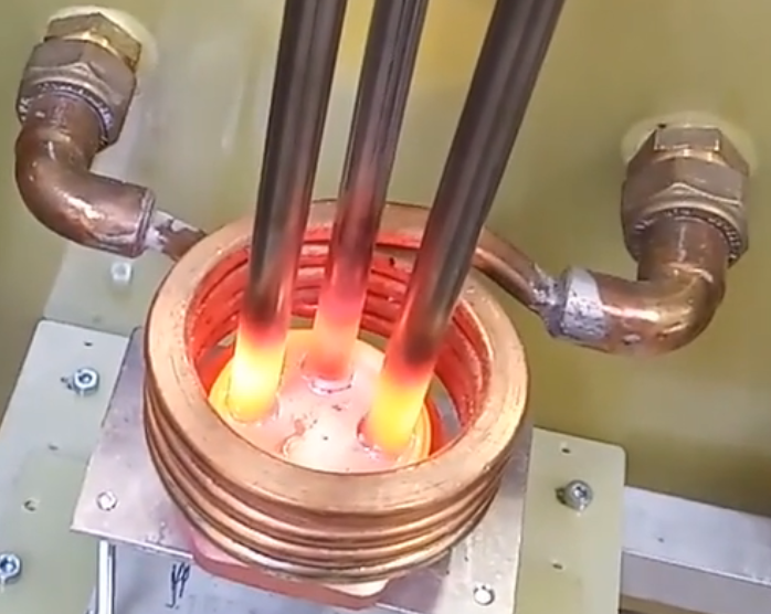 PODGRZEWACZ INDUKCYJNY ALGA USŁUGI: HARTOWANIE, LUTOWANIE, TOPIENIE Gdańsk - zdjęcie 3