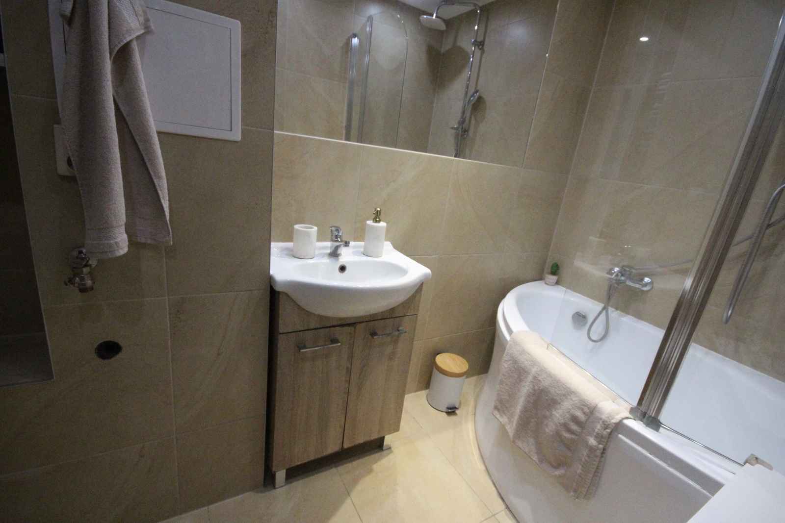 3pok, 57met, okolice Jeleniej PEŁEN ROZKŁAD/BALKON (Wrocław) Fabryczna - zdjęcie 3