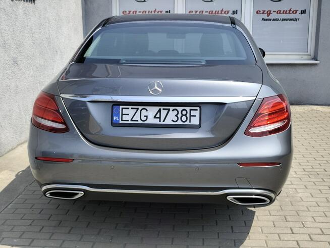 Mercedes E 220 Zadbana wyposażenie Gwarancja Zgierz - zdjęcie 4